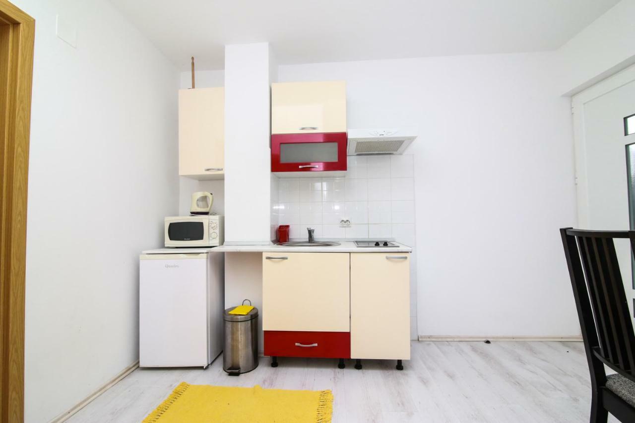 Apartments Alma Podgora Eksteriør bilde