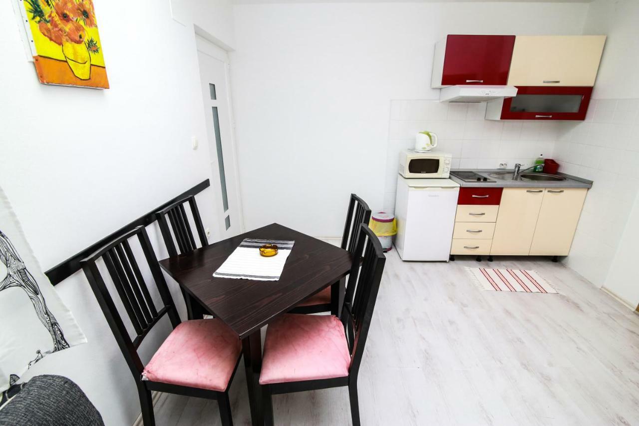 Apartments Alma Podgora Eksteriør bilde